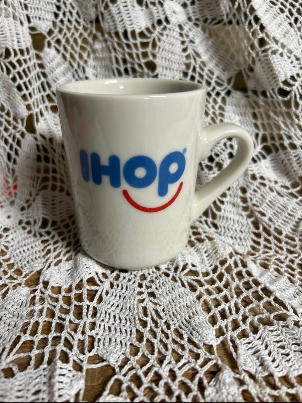 IHOP Coffee Cup Smiling International House of Pancakes Restaurant Tuxton New